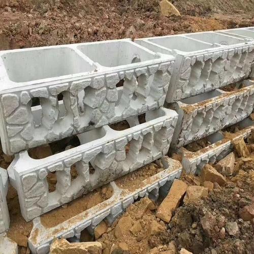 魚(yú)巢護坡模具.jpg